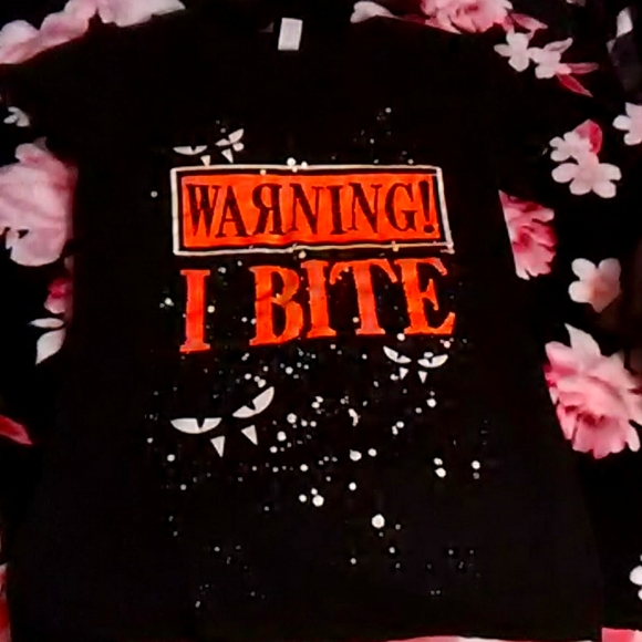 Tee shirt - Picture 1 of 2